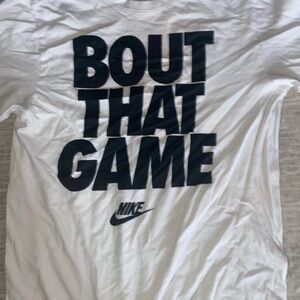 Nike White and Black Short Sleeve Tee